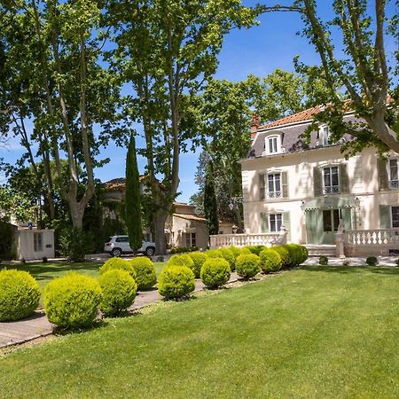 Les Frenes En Provence-Chateau Zen Avignon Exterior foto